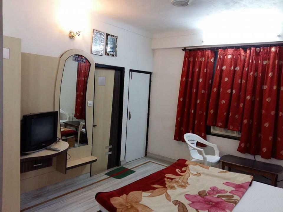 Hotel Shreeji Sharan Nāthdwāra 외부 사진